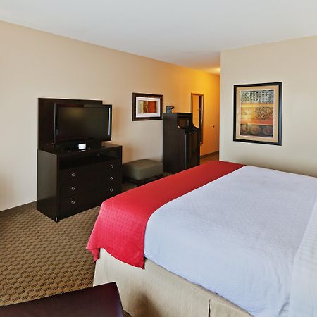 Holiday Inn Oklahoma City Airport By Ihg Exterior photo