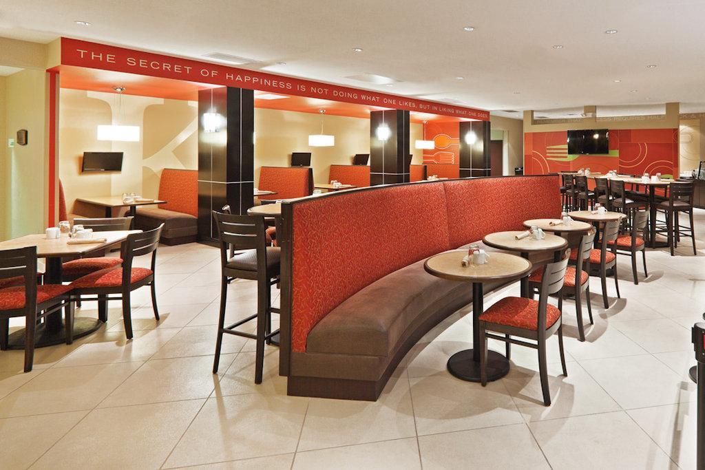 Holiday Inn Oklahoma City Airport By Ihg Exterior photo