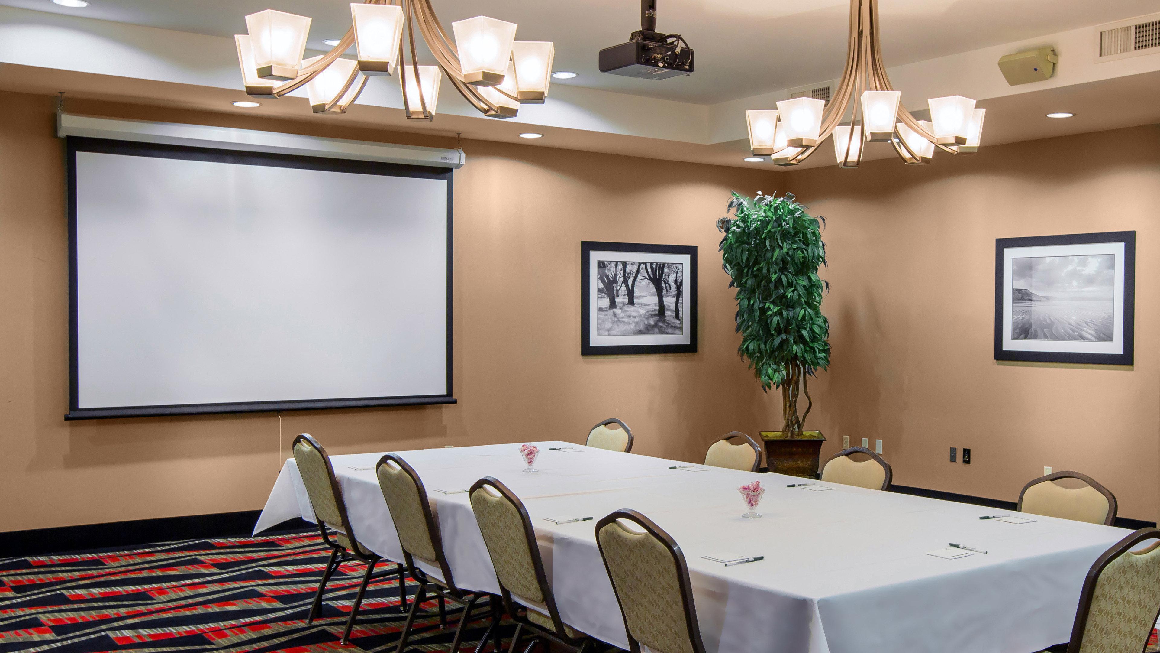 Holiday Inn Oklahoma City Airport By Ihg Exterior photo